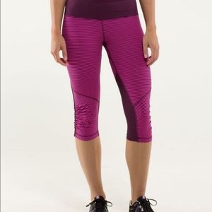 Lululemon Run For Your Life Crop Leggings - Size 4 - EUC